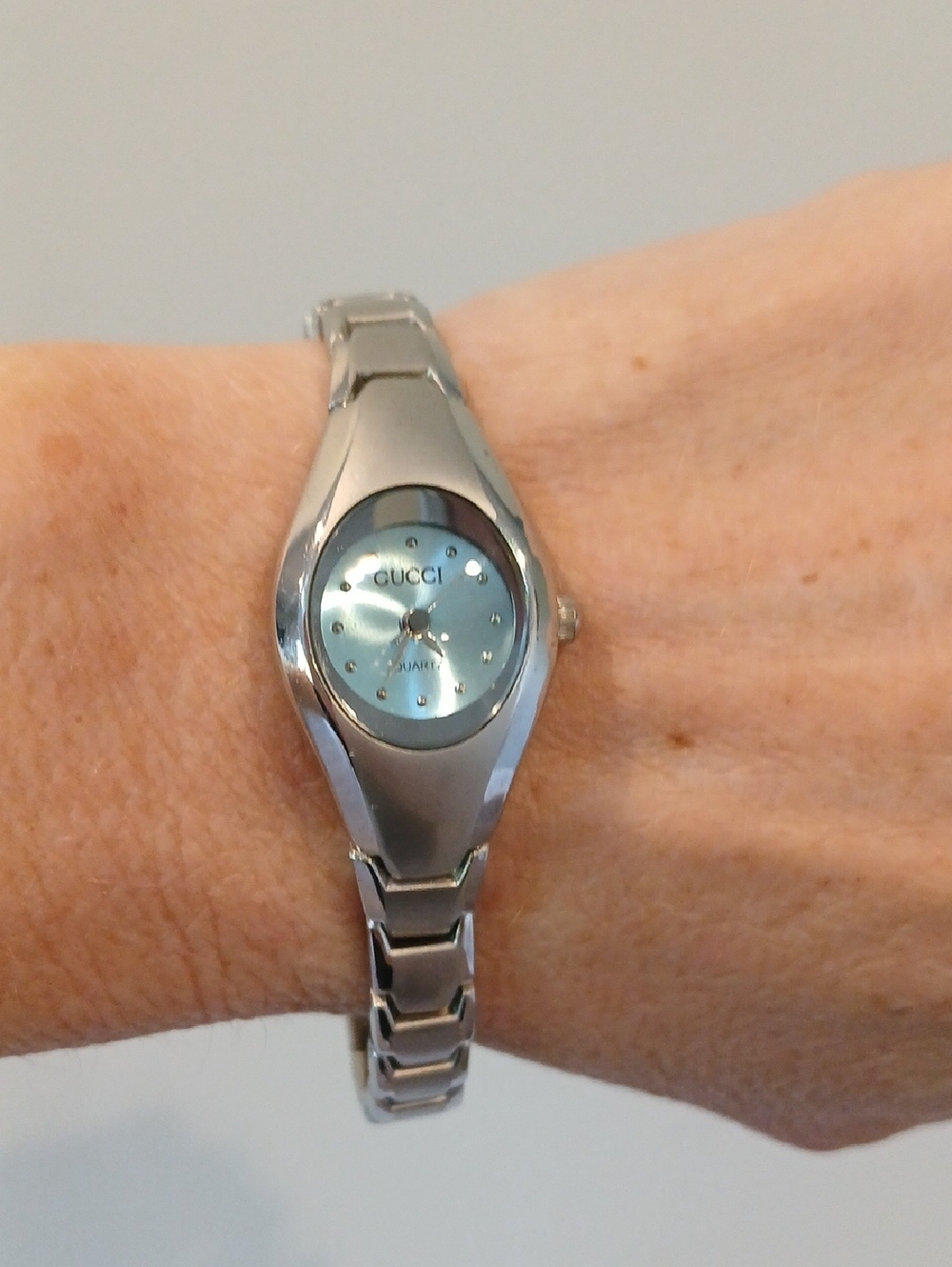 Gucci Vintage Watch - Picture 2 of 11